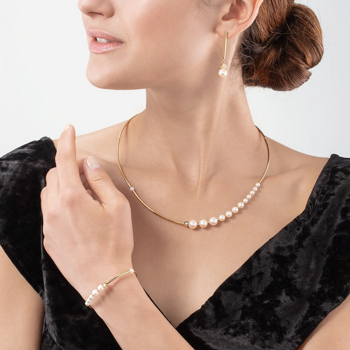 Bracelet Asymmetry Freshwater Pearls & stainless steel white-gold