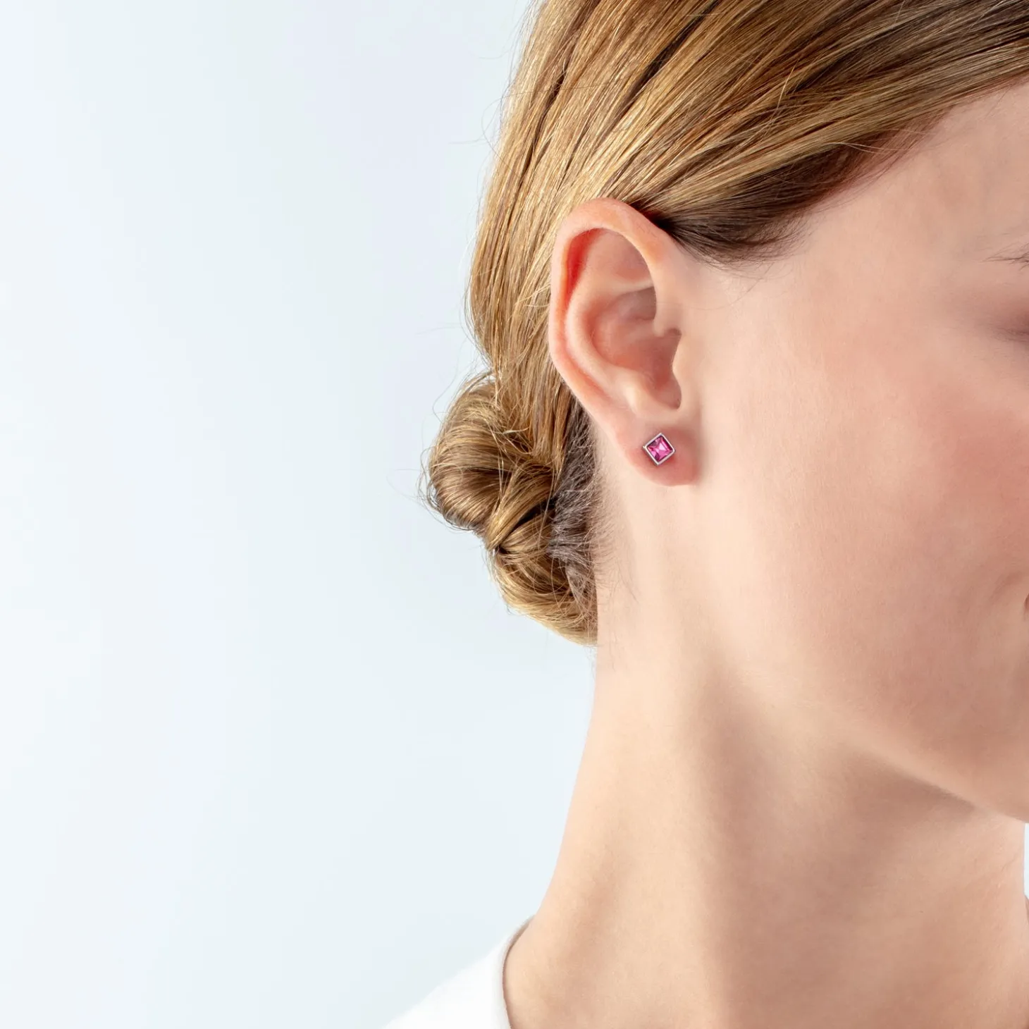 Brilliant Square small earrings silver pink