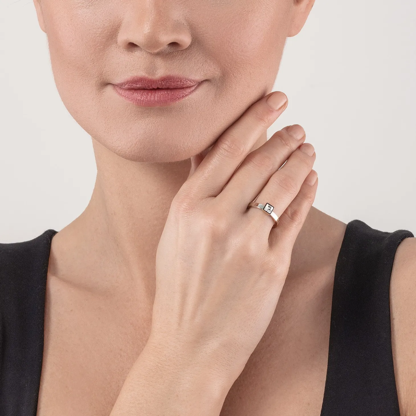 Brilliant Square small Ring silver crystal