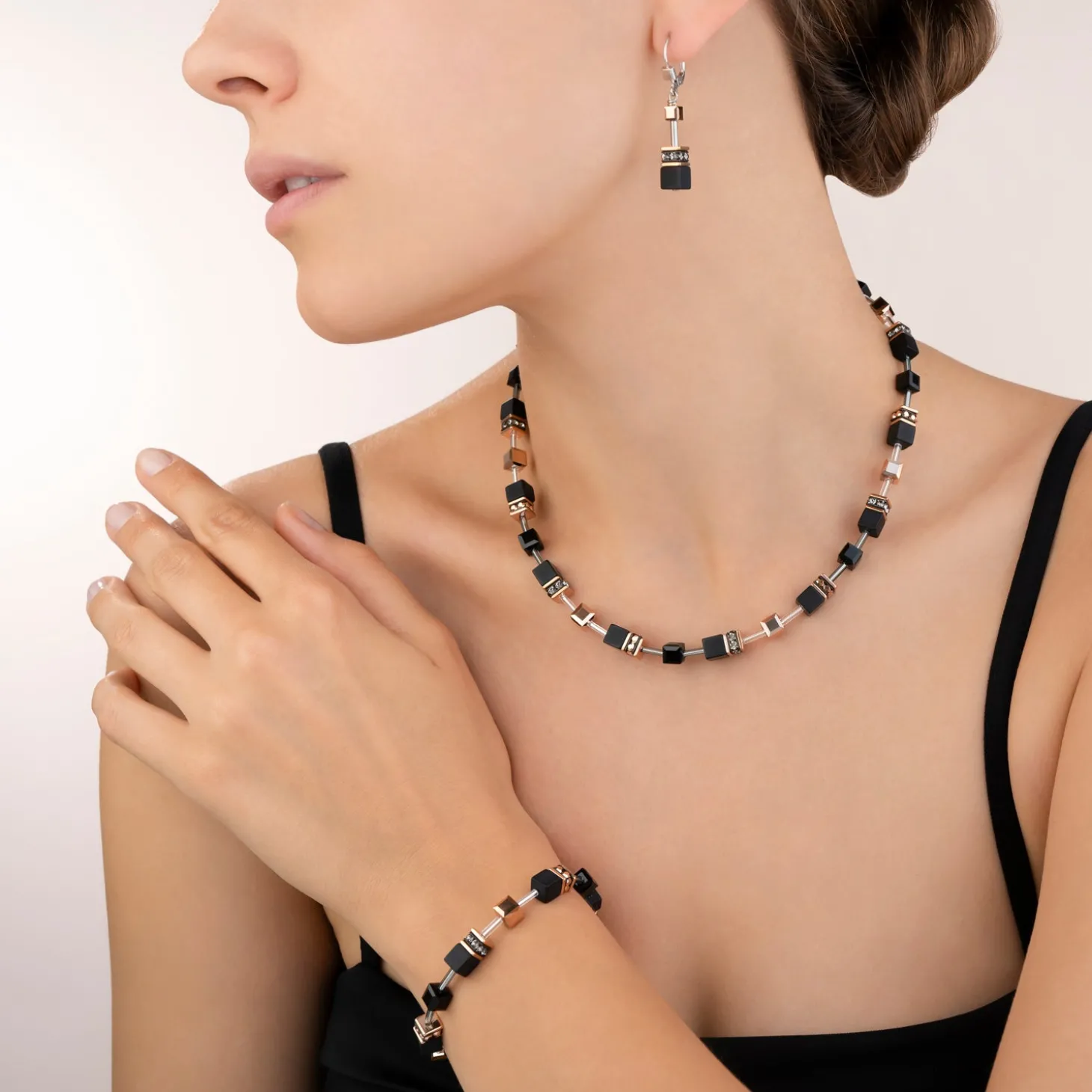 GeoCUBE® Necklace onyx black-rose gold