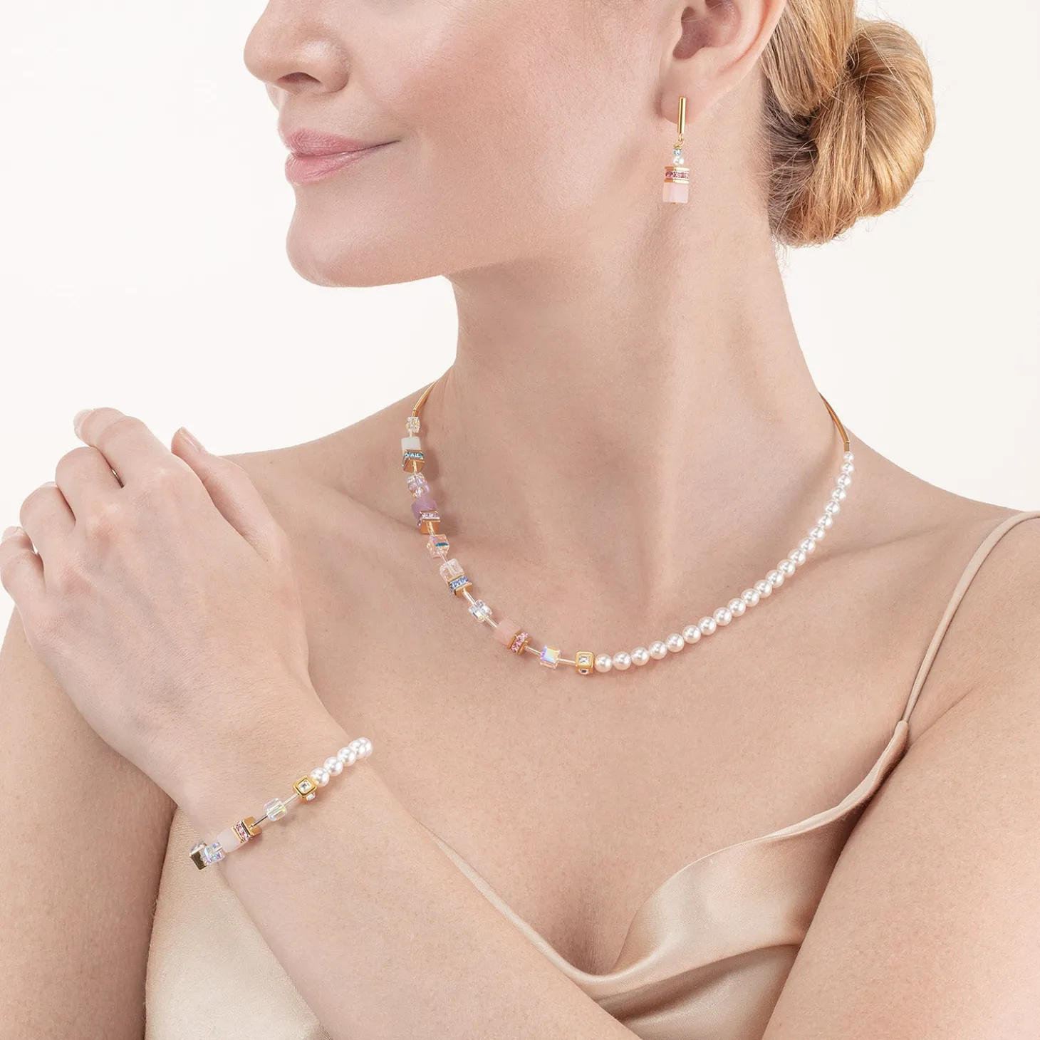 GeoCUBE® Precious Fusion Pearls bracelet multicolour pastel