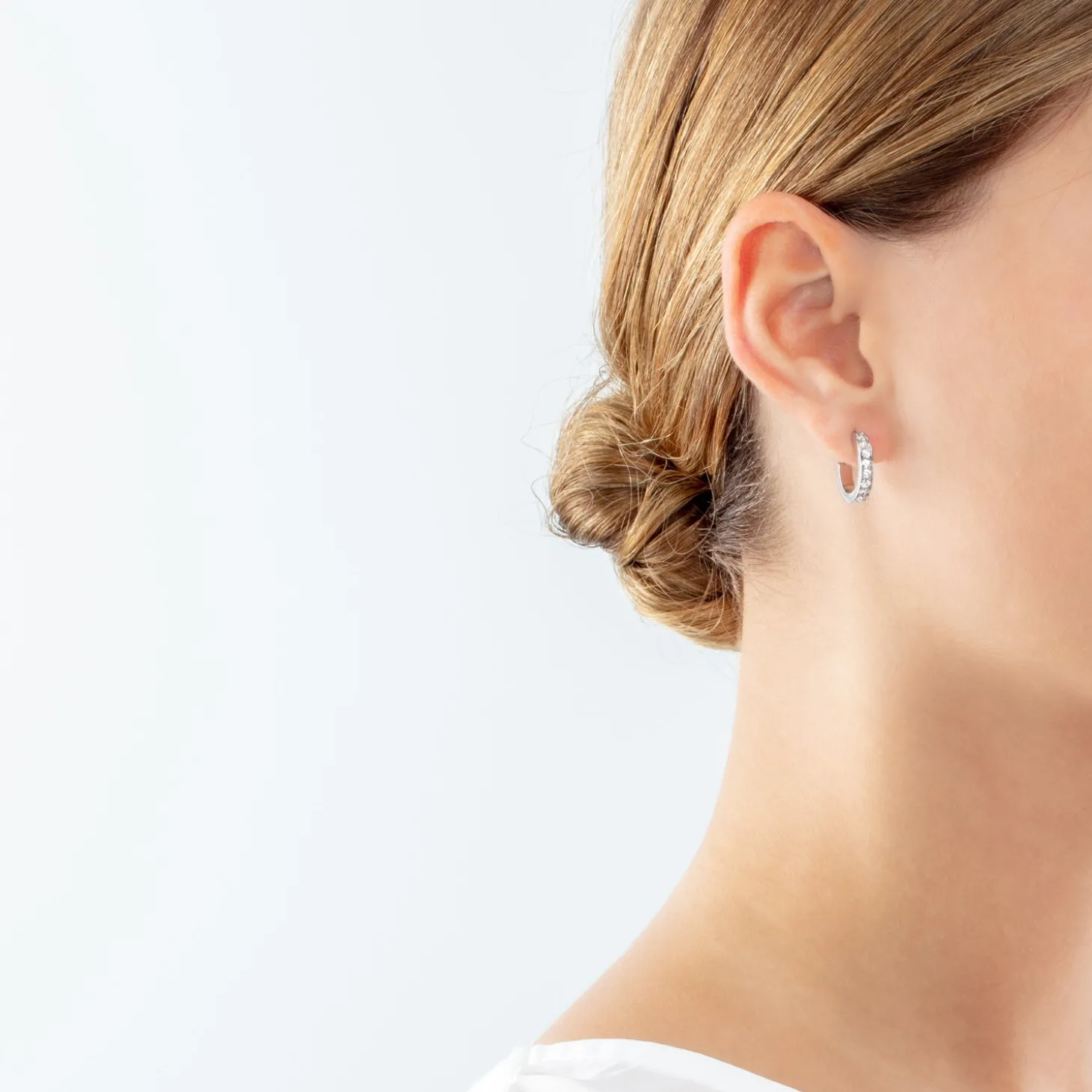 Hoop earrings 15 stainless steel & crystals silver crystal