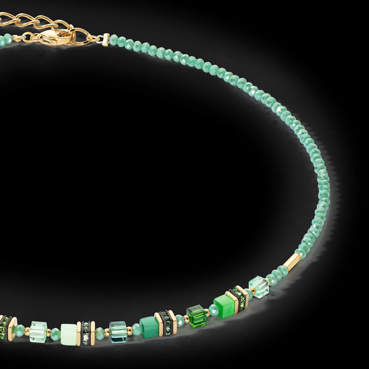 Necklace Mini Cubes green