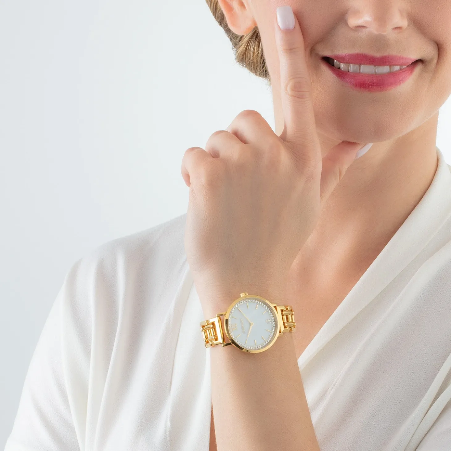 Watch Round Sparkling Mother-of-Pearl Statement